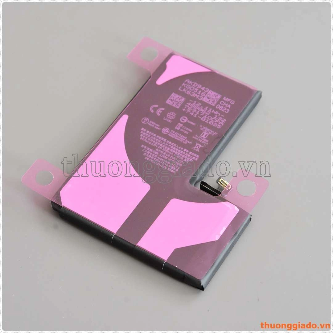 thay pin iPhone 13 Pro
