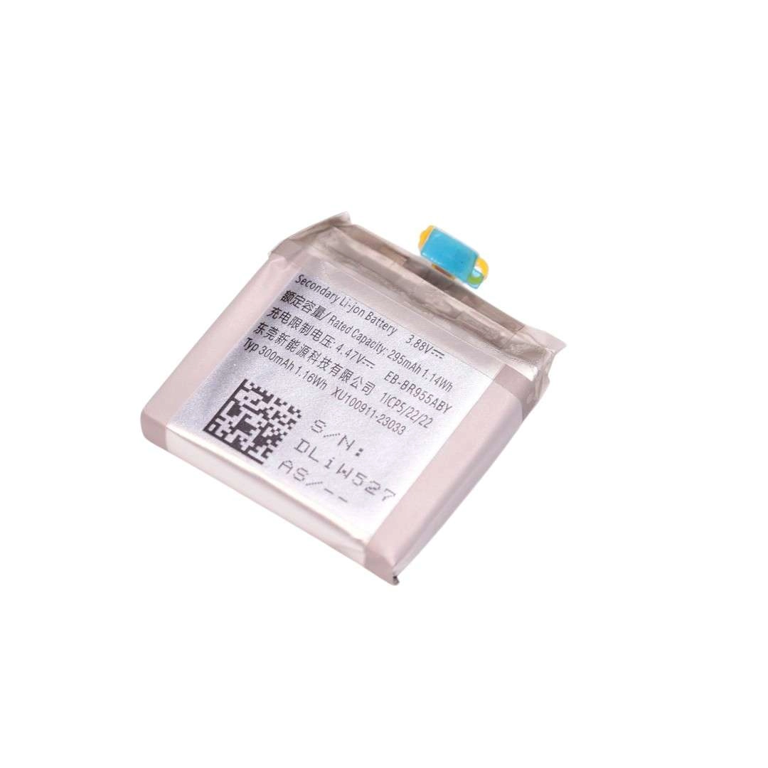 Thay Pin Samsung Galaxy Watch 6 Classic 43mm (EB-BR955ABY) 300mAh 1.16Wh