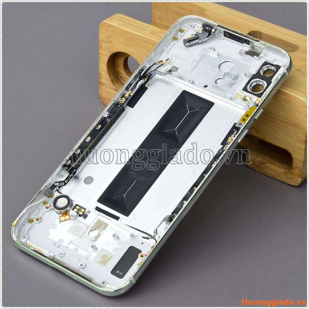Thay vỏ Xiaomi Black Shark 2