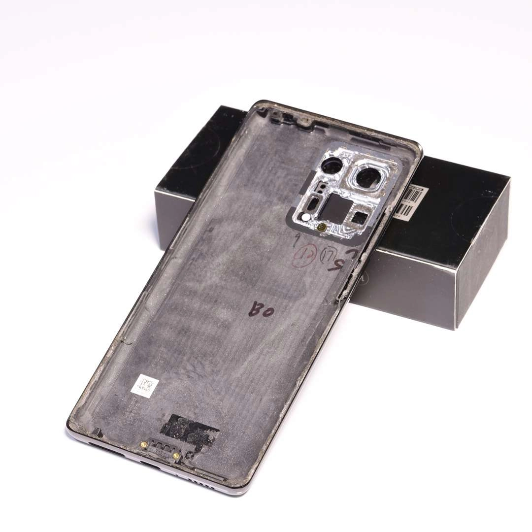 Thay vỏ Xiaomi Mi Mix 4