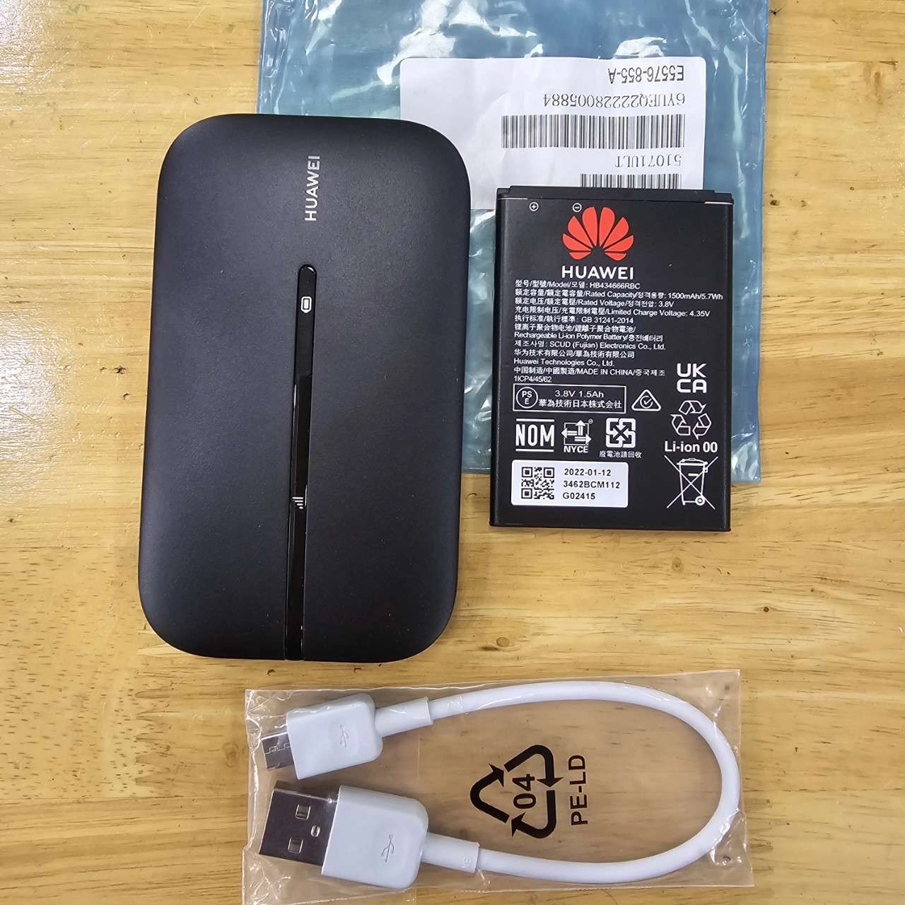 Thiết bị phát WIFI từ sim 4G/ sim 3G Huawei E5576-855 (WIFI 3, 150Mb/s, 16 thiết bị)
