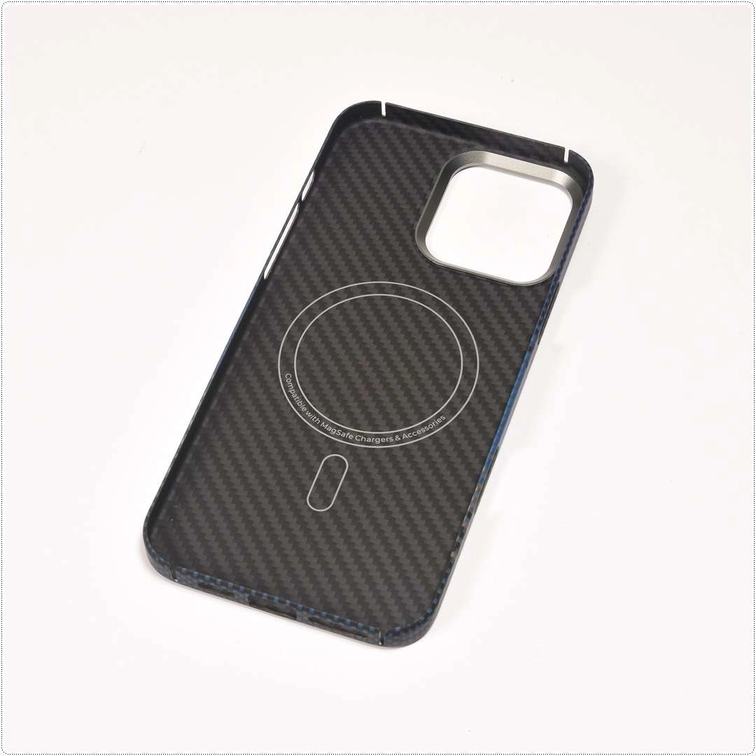 Ốp lưng iPhone 16 Pro, iPhone 16 Pro Max chất liệu Carbon Moonrise Gear Sunset	