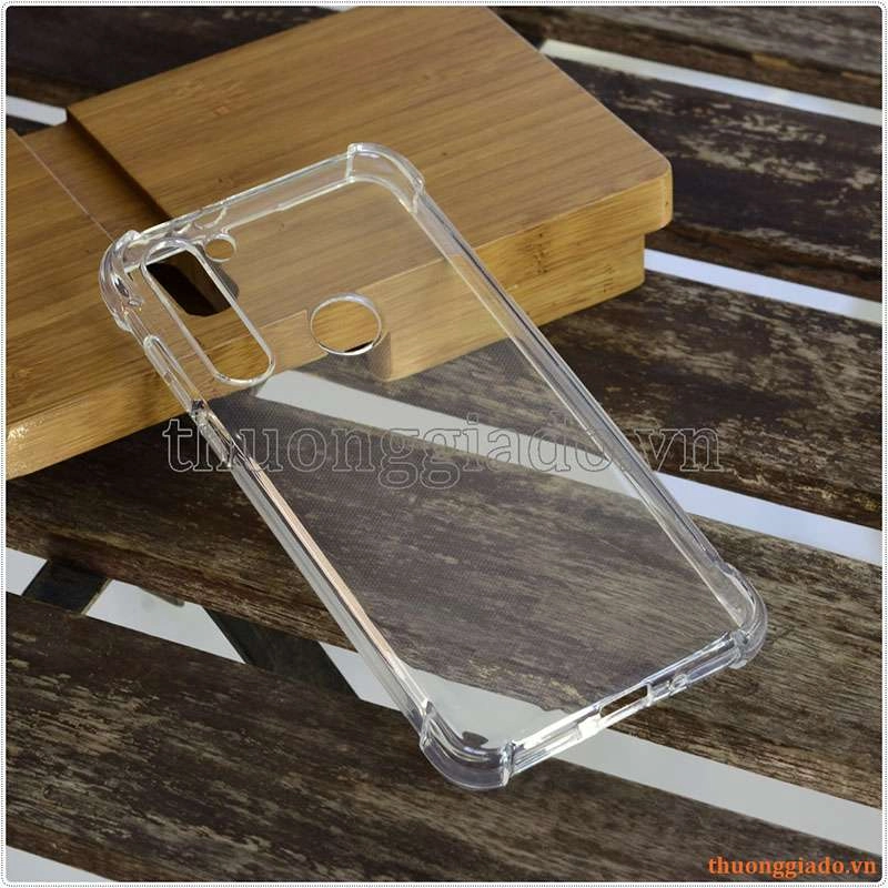 Ốp lưng dẻo trong suốt Motorola Moto G8 Power, chống sốc 4 góc