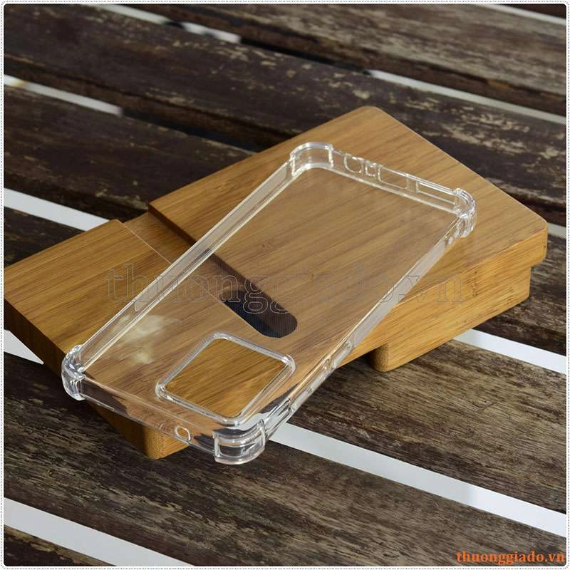 Ốp lưng dẻo trong suốt Motorola Moto G84 (5G), chống sốc 4 góc