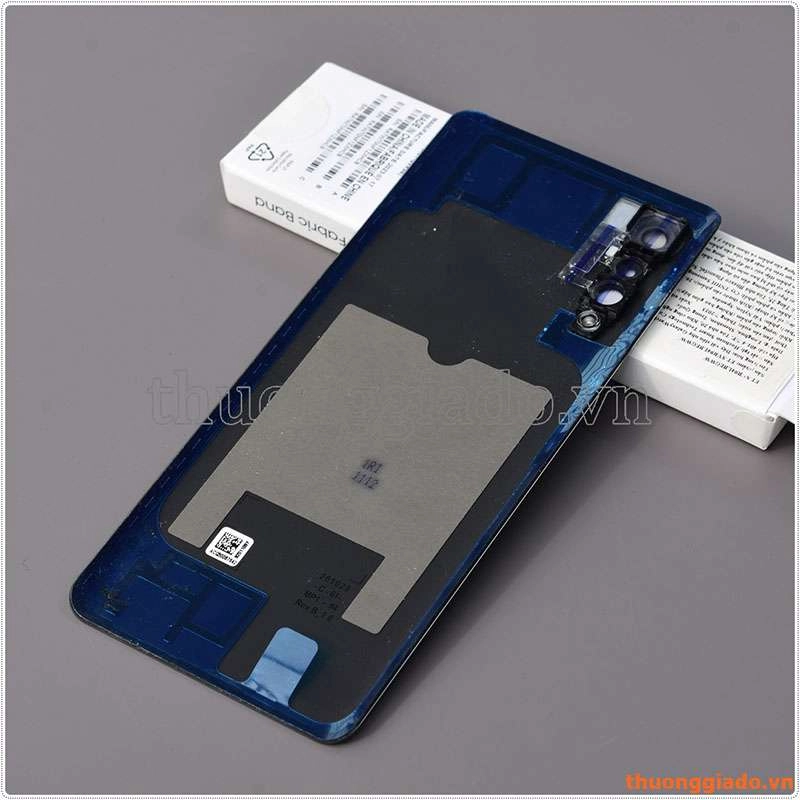 thay nắp lưng  LG Velvet 5G bản DOCOMO Nhật