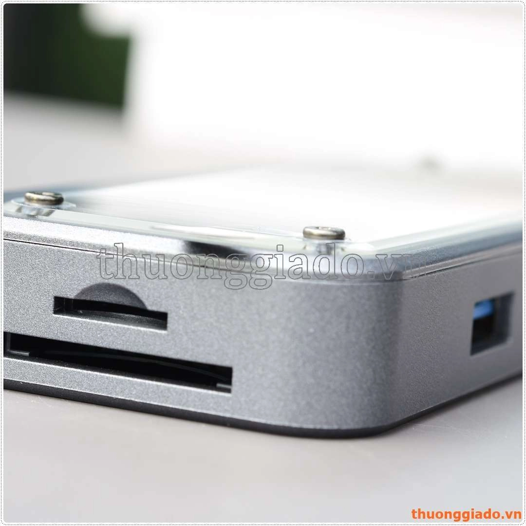 10 in 1 multifunctional usb-c hub docking station