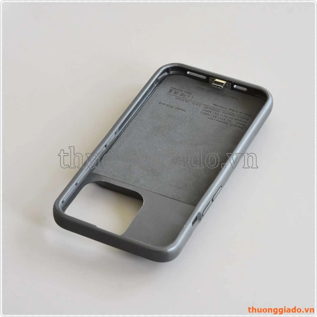 Ốp lưng kiêm pin sạc iPhone 15 Pro Max