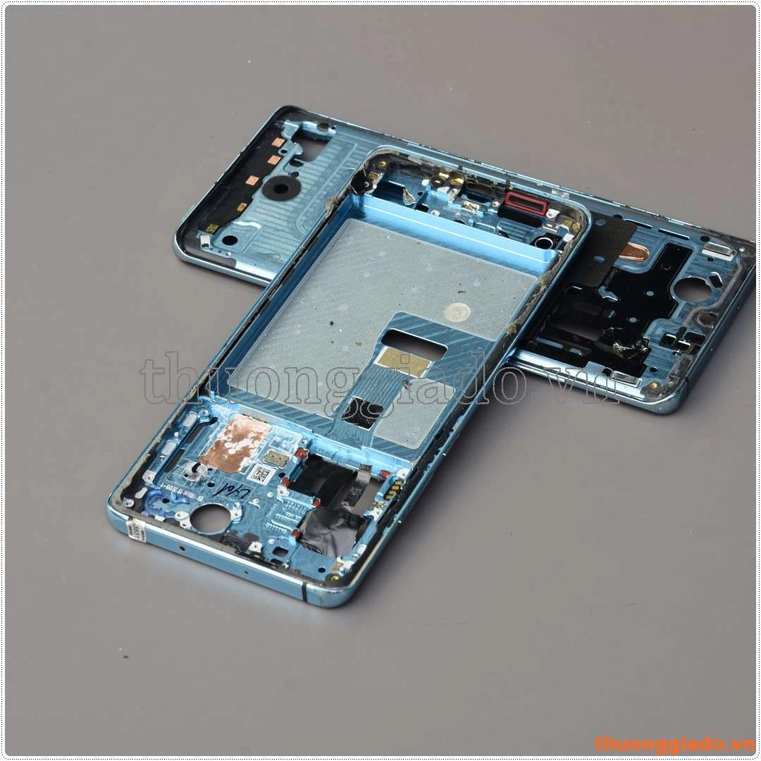 Thay khung viền Huawei P30 Pro Chính Hãng