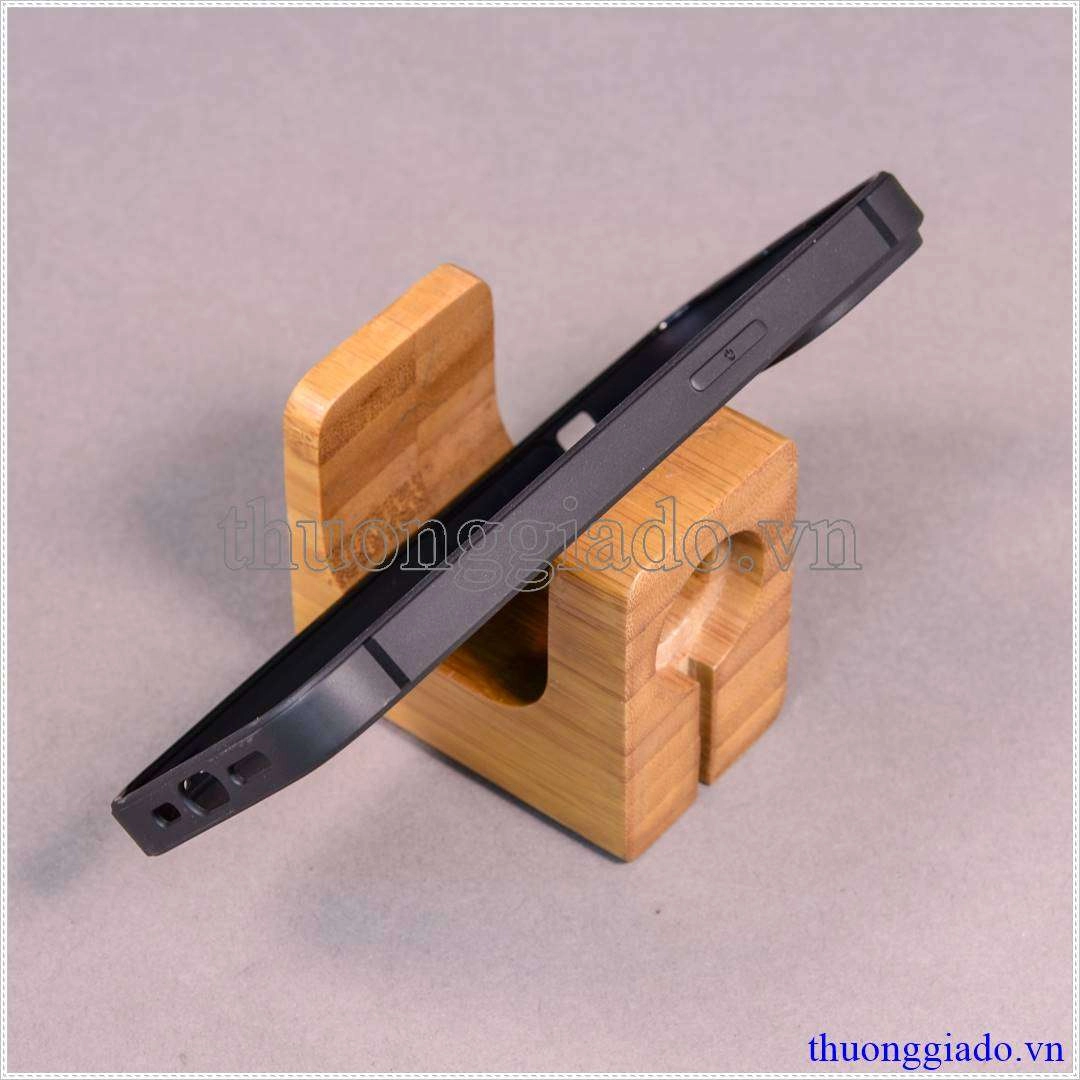 Ốp lưng dẻo iPhone 14 màu đen hiệu VU Case