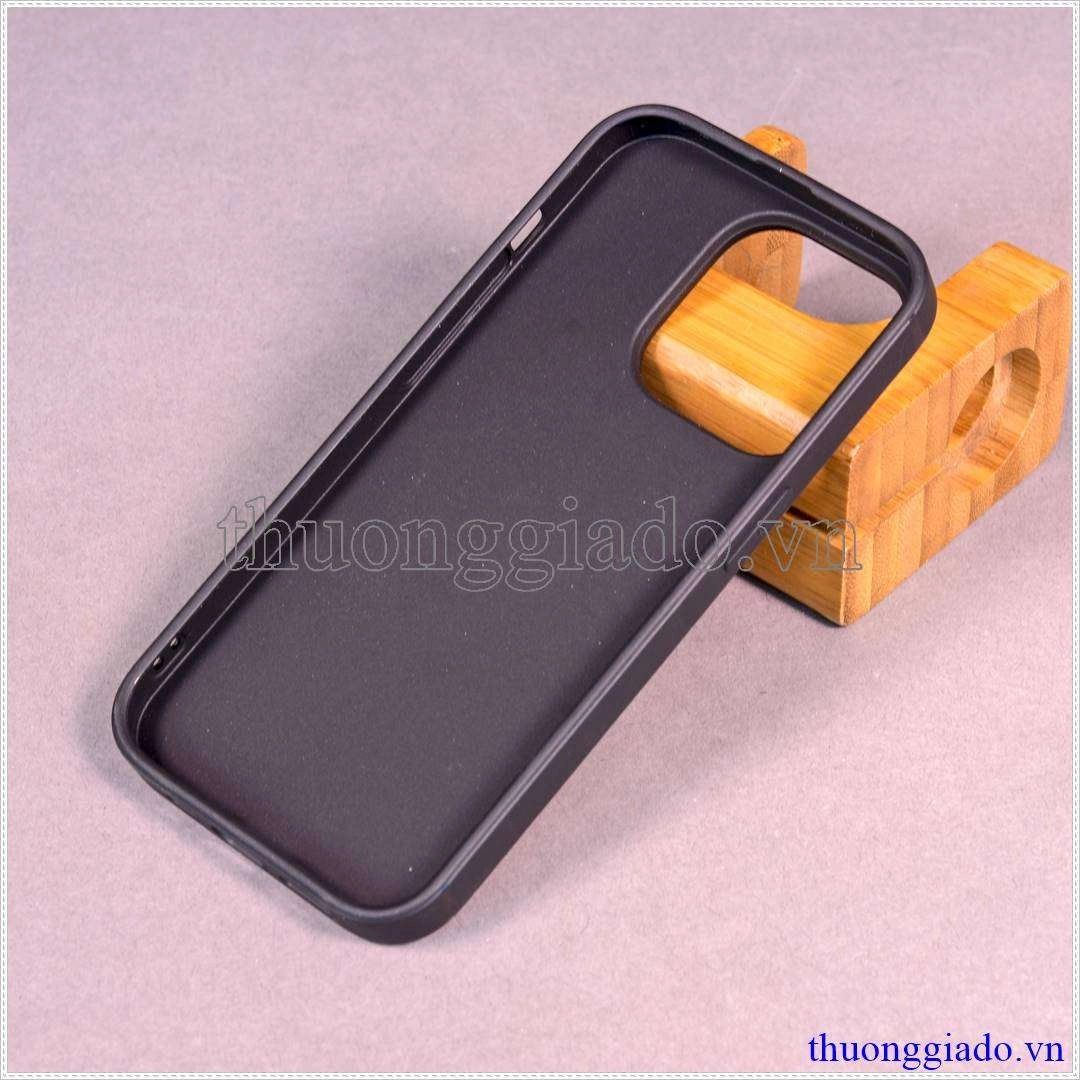 Ốp lưng dẻo iPhone 14 Pro, ốp silicone màu đen hiệu Vu Case