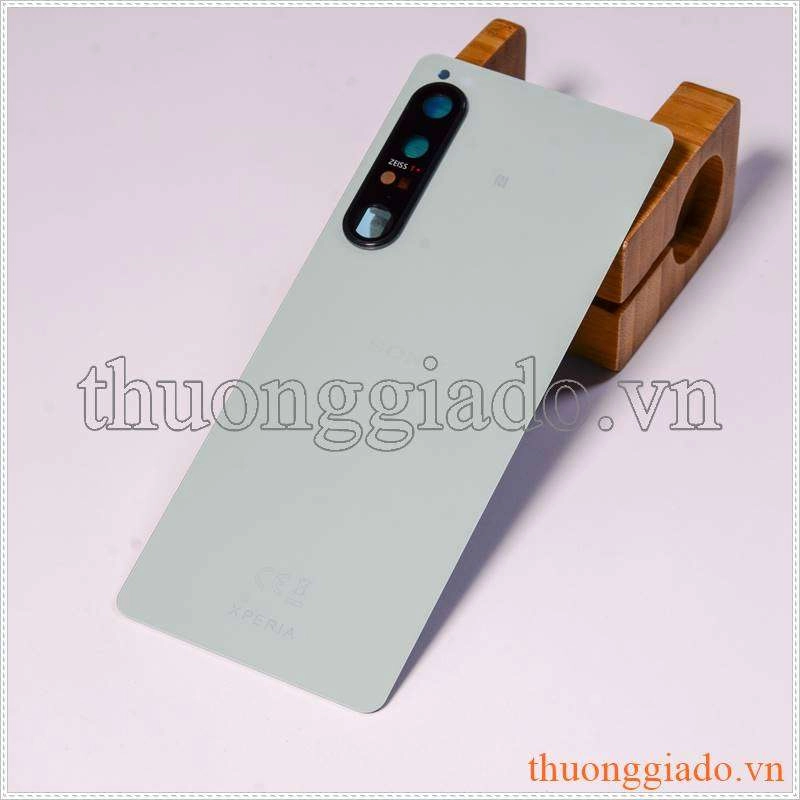 Thay kính lưng (nắp lưng) Sony Xperia 1 IV ( Mark 4 ) - kèm kính camera sau