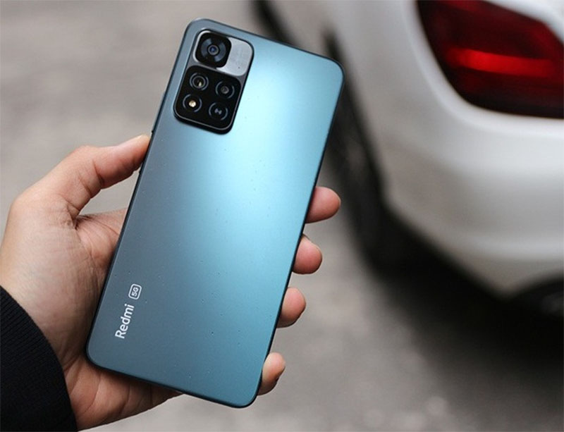 nhung-loi-thuong-gap-khi-thay-mat-kinh-xiaomi-redmi-note-11-pro-va-cach-khac-phuc