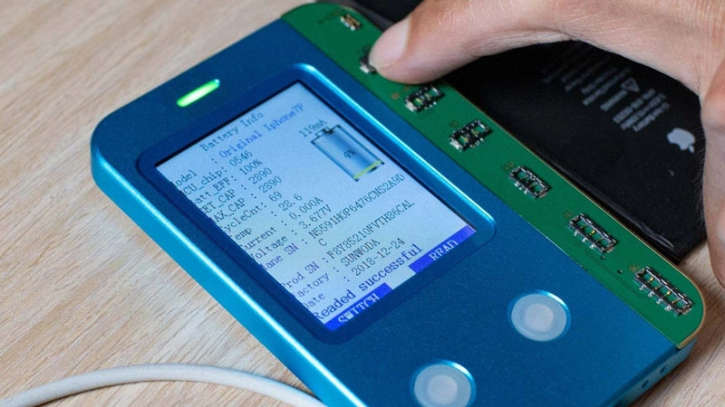iphone-15-pro-bi-kich-pin-la-gi