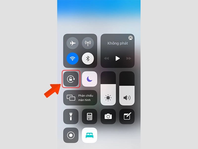 cach-xoay-man-hinh-tren-iphone-15-qua-control-center