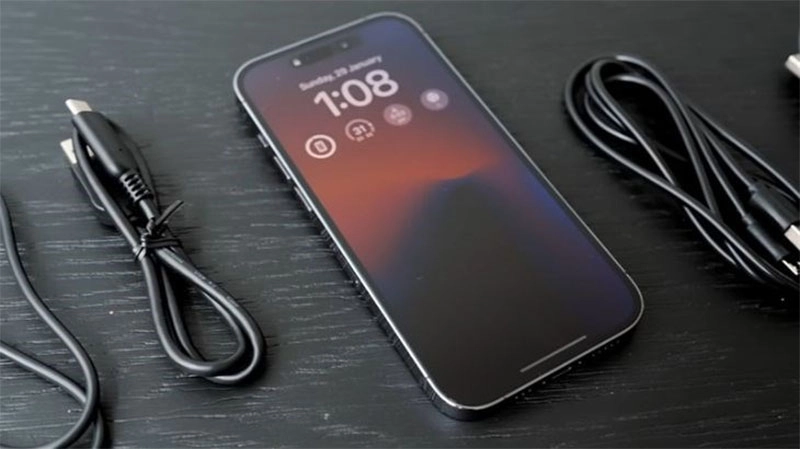 phan-tich-ve-tam-quan-trong-cua-mau-sac-smartphone