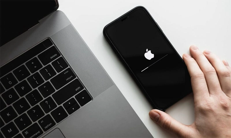 hard-reset-lai-iphone-15-pro