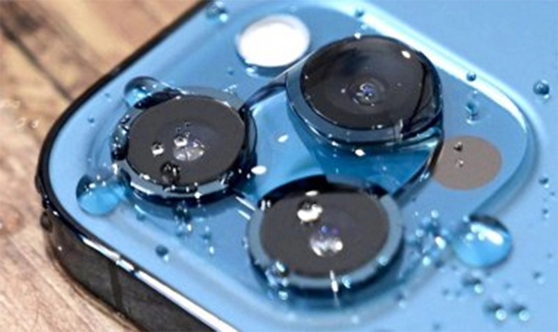 cach-su-dung-iphone-15-pro-max-trong-cac-djieu-kien-am-uot-hoac-duoi-nuoc