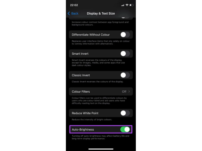 8-cach-sua-loi-man-hinh-iphone-15-plus-bi-mo-chuan-xac-nhat-b2