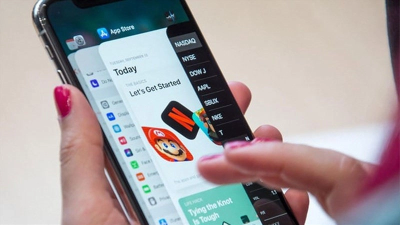 cach-khac-phuc-man-hinh-iphone-15-plus-giat-lien-tuc