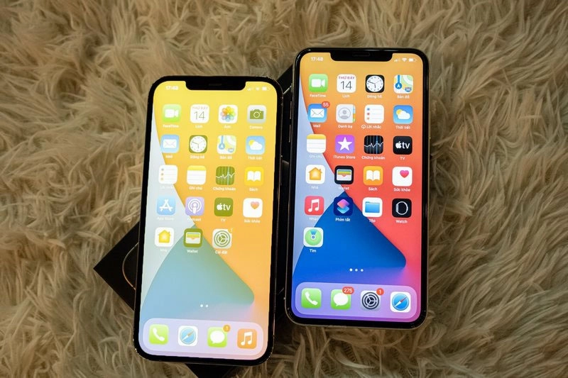 nguoi-dung-nen-lam-gi-khi-man-hinh-djien-thoai-iphone-15-pro-bi-vang