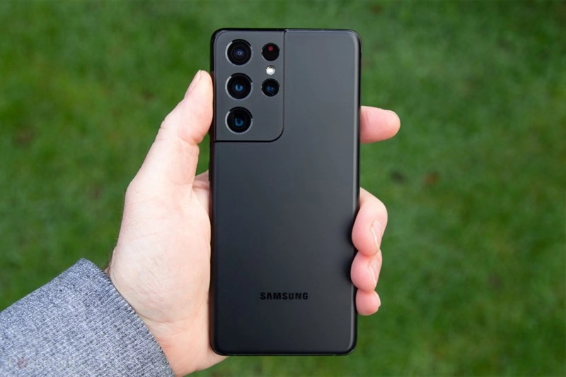 gia-ban-samsung-a-re-hon-hay-dong-samsung-s-re-hon