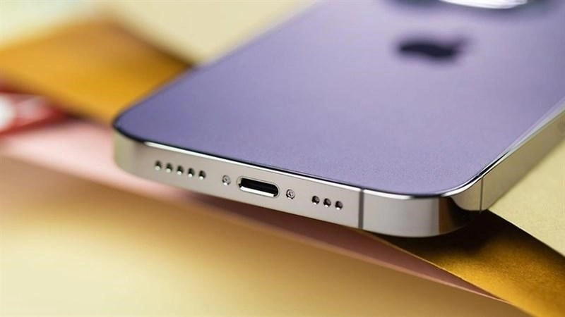man-hinh-cua-iphone-15-plus-va-iphone-15-pro-kich-thuoc-djo-phan-giai-va-cong-nghe-hien-thi