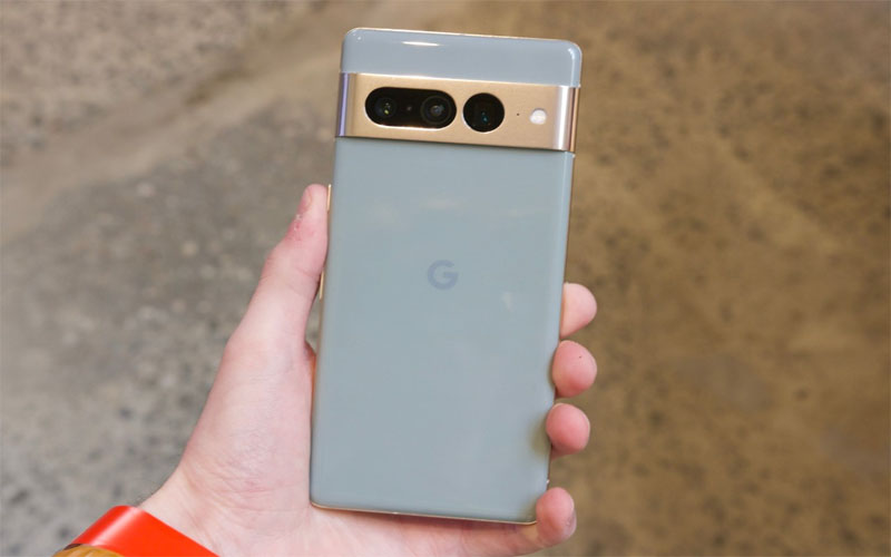so-sanh-hieu-nang-cua-google-pixel-7-pro-va-samsung-galaxy-s22-ultra
