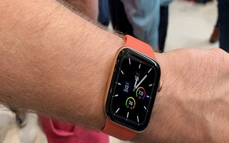 djanh-gia-bai-test-truc-tiep-ve-thoi-luong-su-dung-pin-apple-watch-cac-phien-ban
