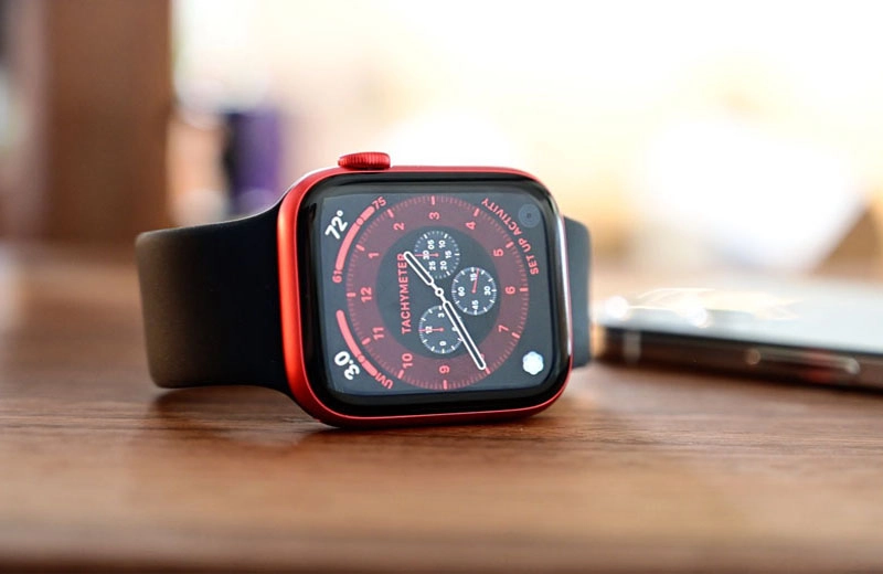nguyen-nhan-gay-ra-pin-apple-watch-series-6-40mm-bi-hong