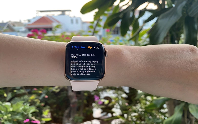 cach-kiem-tra-tinh-trang-pin-apple-watch-series-6-40mm