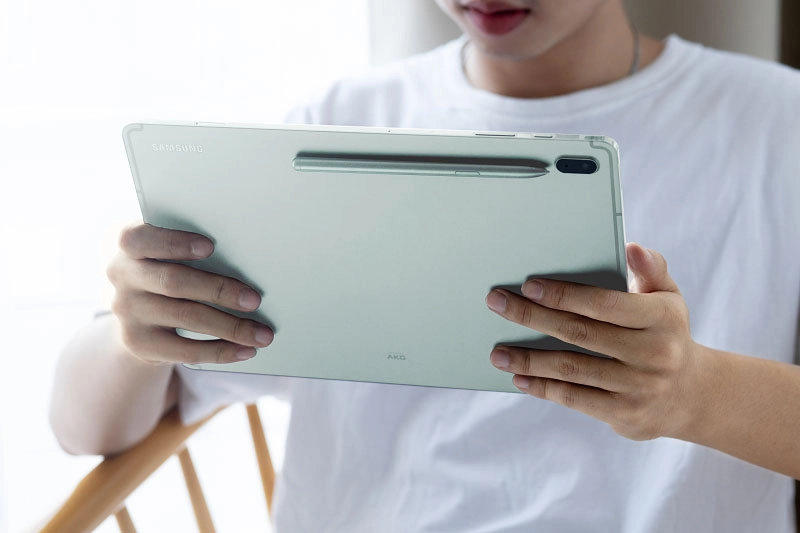 djanh-gia-thoi-luong-pin-and-sac-nhanh-cua-galaxy-tab-s7