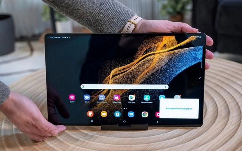 sac-pin-galaxy-tab-s8-plus-qua-dem-co-sao-khong