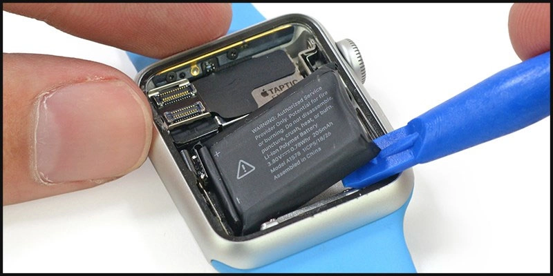 so-sanh-thoi-luong-pin-apple-watch-series-6-and-series-5