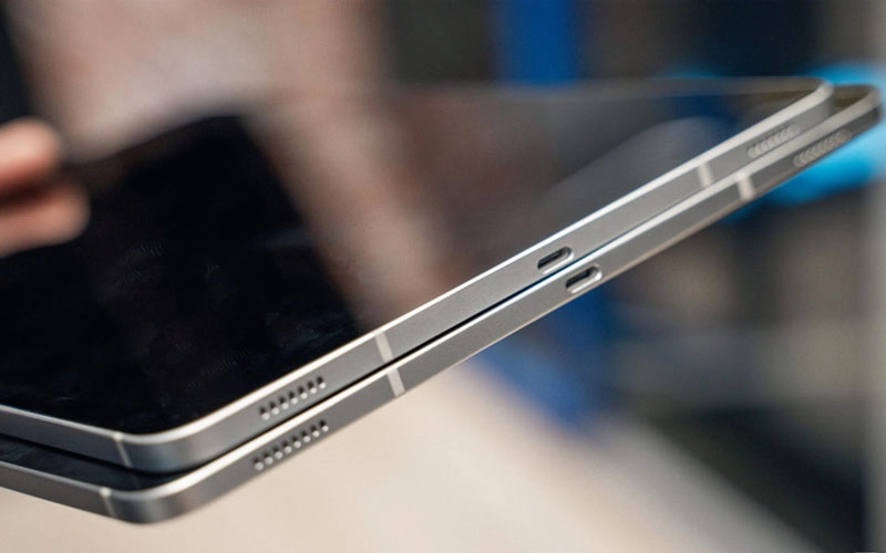 galaxy-tab-s8-plus-va-tab-s8-loa-va-am-thanh