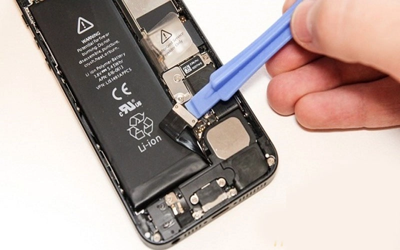 cach-sua-loi-bao-tri-khi-thay-pin-iphone-14-pro-djon-gian-nhat