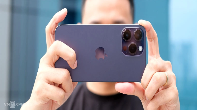 camera-14-pro-max