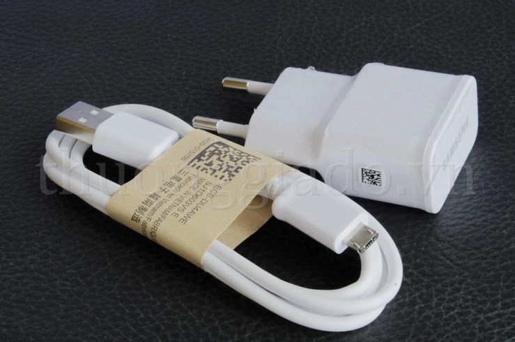 Củ sạc (5V-2A)+ cáp usb Samsung N7100 i9500 T211 T311 N5100 Hàng Chính Hãng