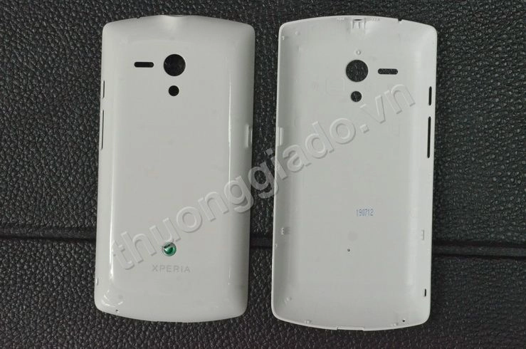 Nắp lưng, nắp đậy pin Sony Xperia Neo L MT25i Màu Trắng, Back Cover