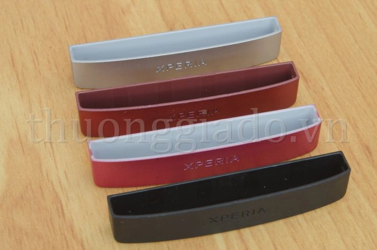 Miếng nhựa in Logo "XPERIA" cho Sony Xperia P LT22i