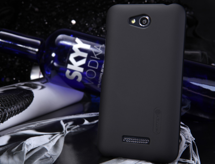 Ốp lưng sần NillKin HTC Desire 616 Super Frosted Shield