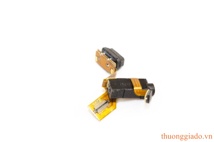 Thay cáp chân sạc (cổng dữ liệu usb)+đầu cắm tai nghe+Míc Nokia Lumia 925