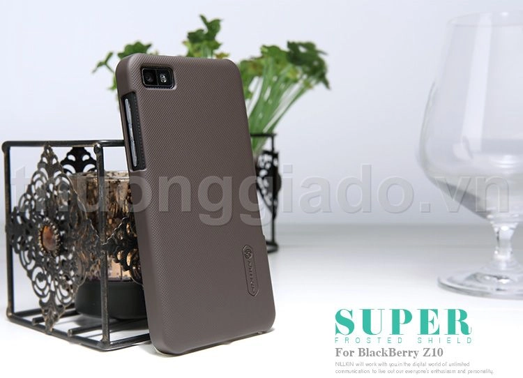 Vỏ ốp lưng sần NillKin cho BlackBerry Z10  (Super Frosted Shield) Vỏ ốp lưng sần NillKin cho BlackBerry Z10  (Super Frosted Shield)