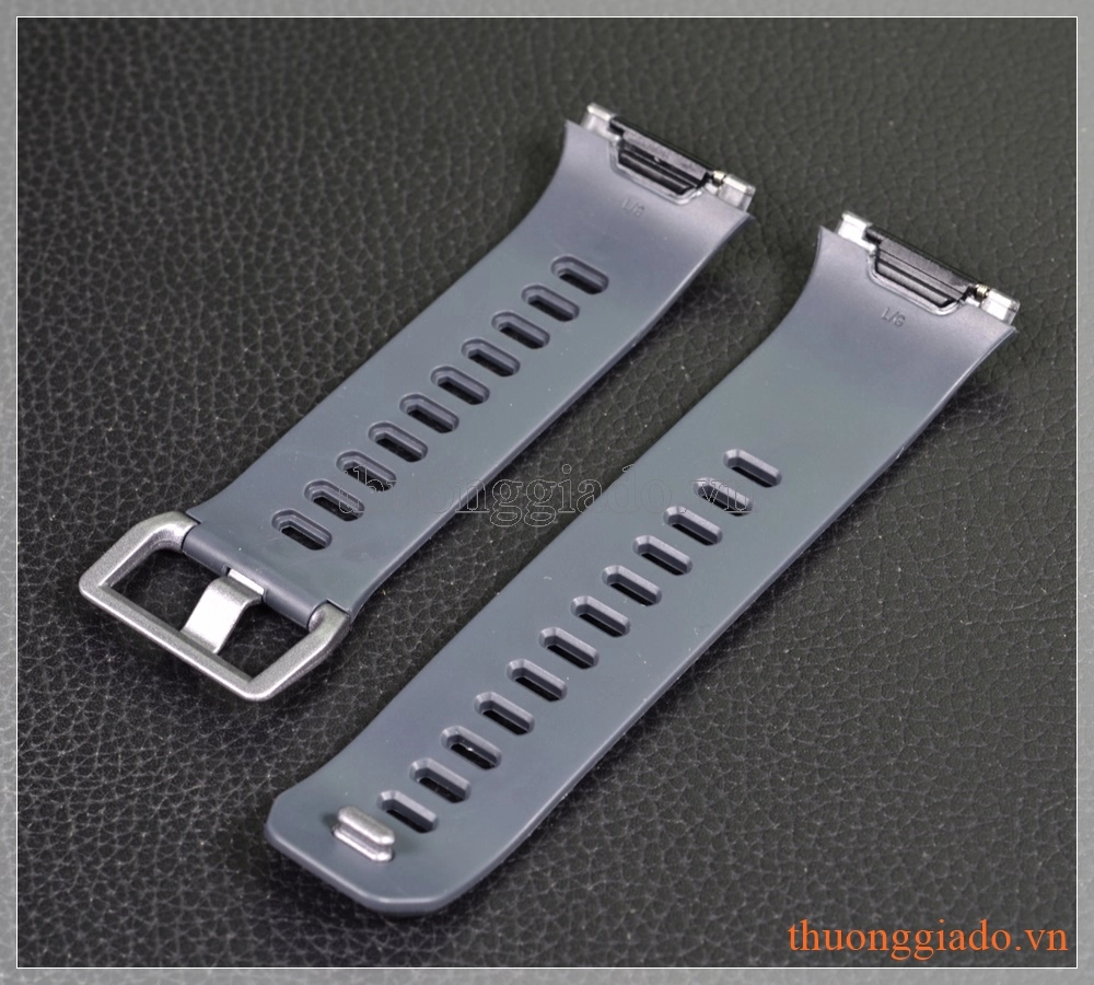 Dây đồng hồ smartwatch Fitbit Ionic (cao su, màu xám khói)