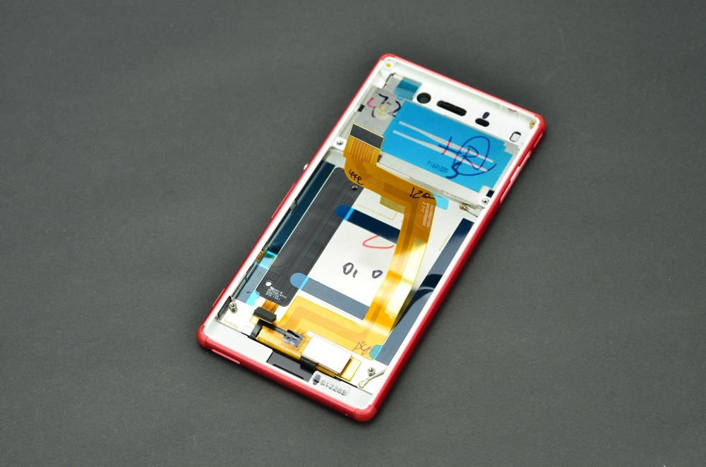 Thay màn hình Sony Xperia M4 chính hãng nguyên bộ (gồm cả vành viền Benzel)