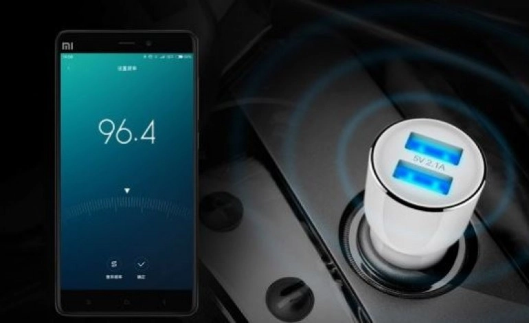 Xiaomi Roidmi-Sạc trên ô tô kèm Bluetooth FM Transmitter