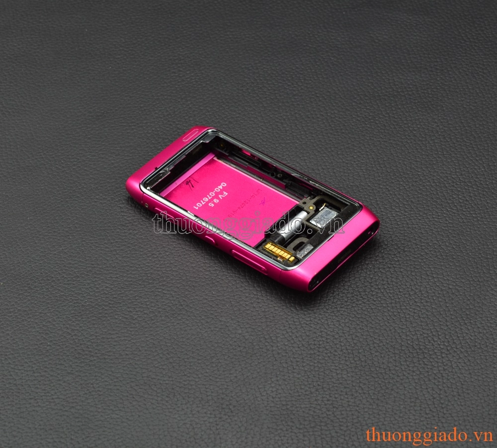Thay vỏ Nokia N8-00 màu hồng