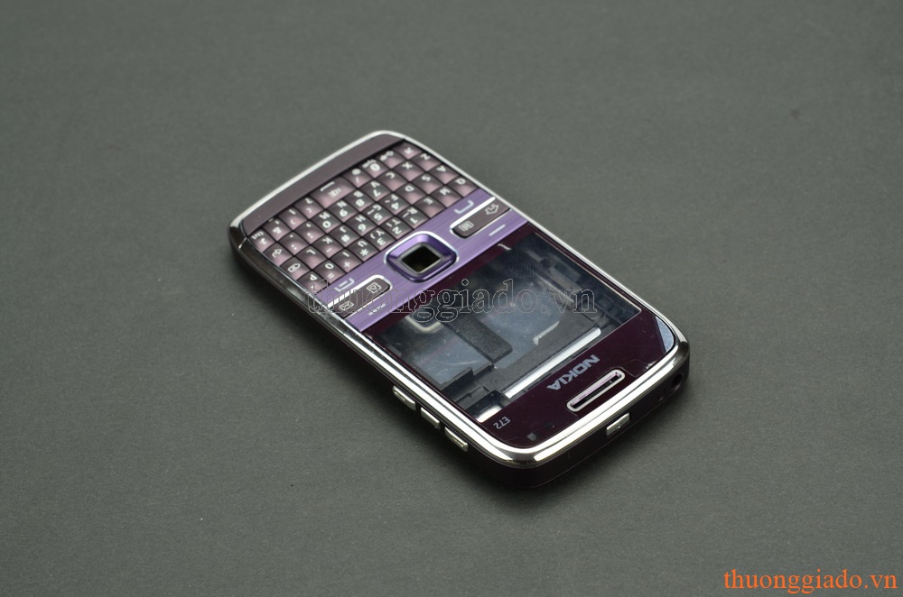 Bộ vỏ Nokia E72 màu tím (hàng zin tháo máy)