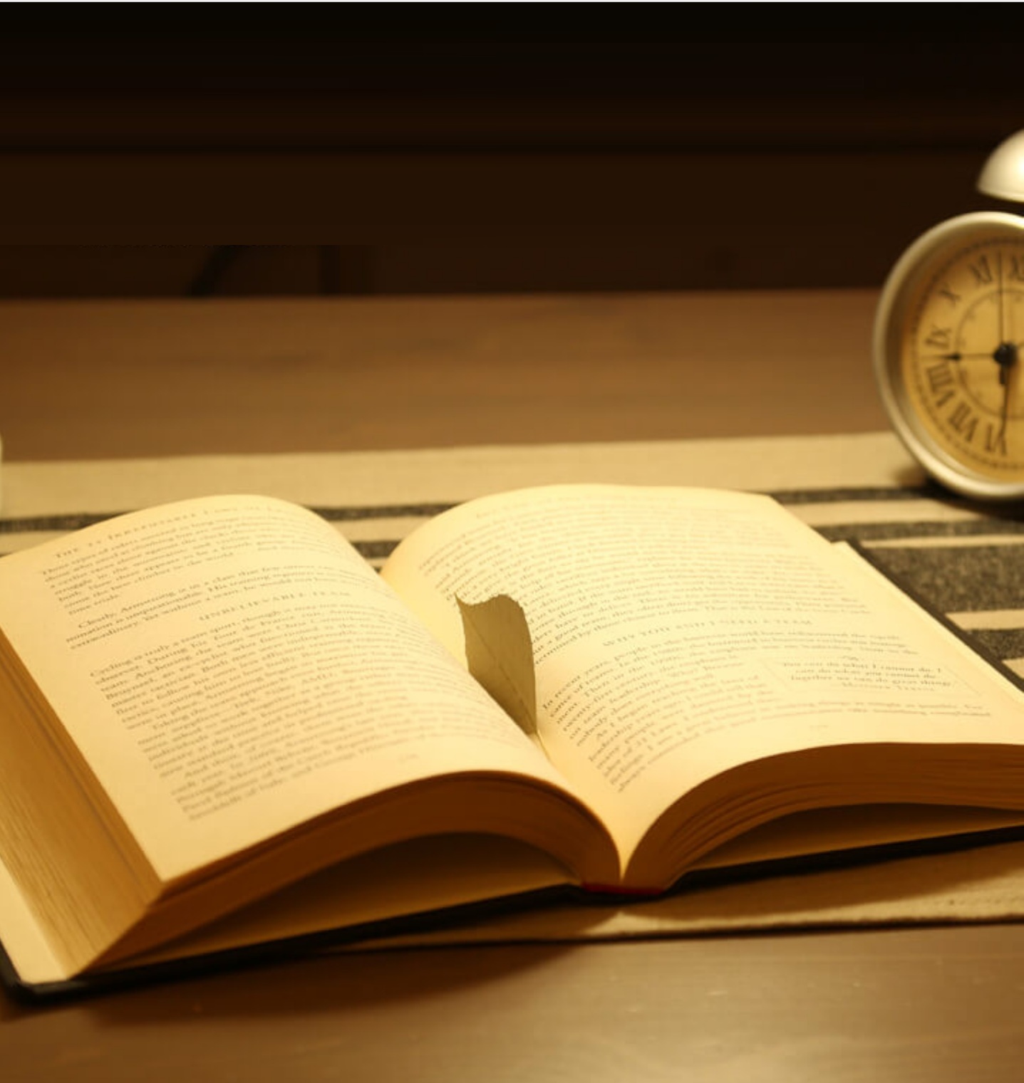 Bóng đèn Led Xiaomi - Xiaomi Yeelight LED (Phiên bản màu trắng)