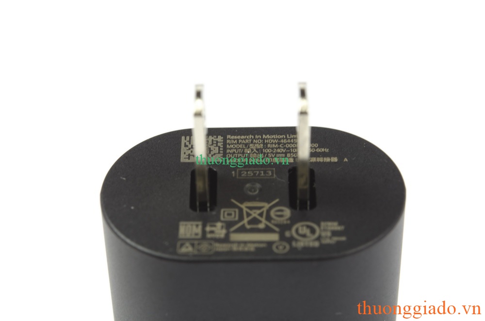 Củ Sạc BlackBerry 5V-850mA (Model: RIM-C-0004ADUOO)