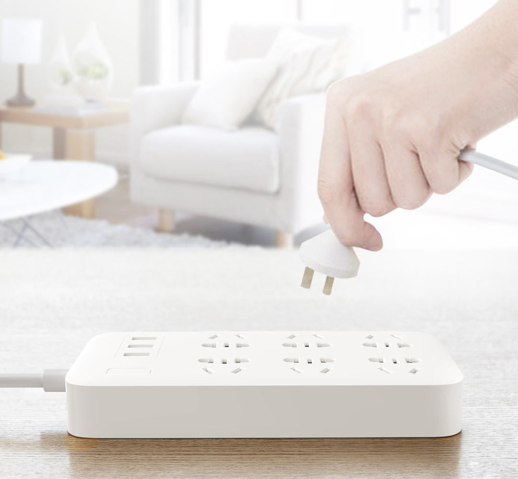 Ổ cắm điện Xiaomi Mi Power Strip (6 ổ cắm điện 220V / 3 cổng cắm usb 5v)